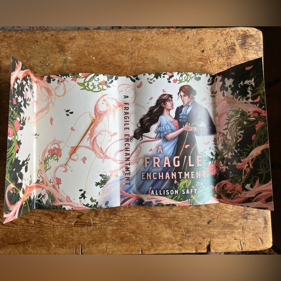 A Fragile Enchantment Fairyloot Special Edition - Picture 9 of 9